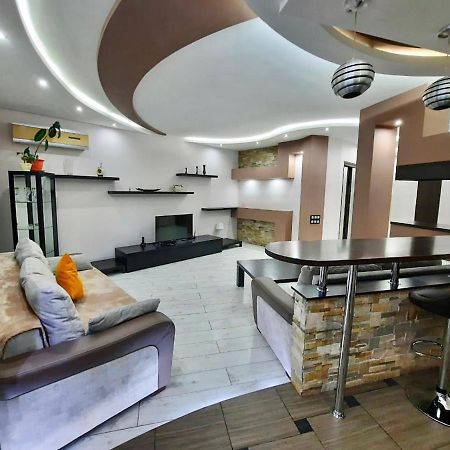 Жк Самал Де Люкс Almaty Exterior foto